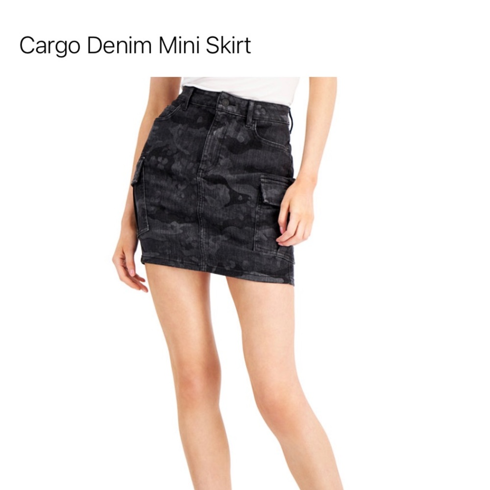 Guess Cargo Denim Mini Skirt - Camo Print